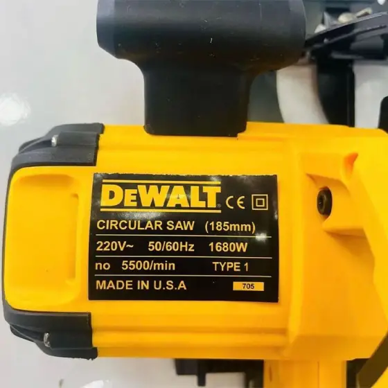 گرد بر دیسکی دیوالت مدل 705