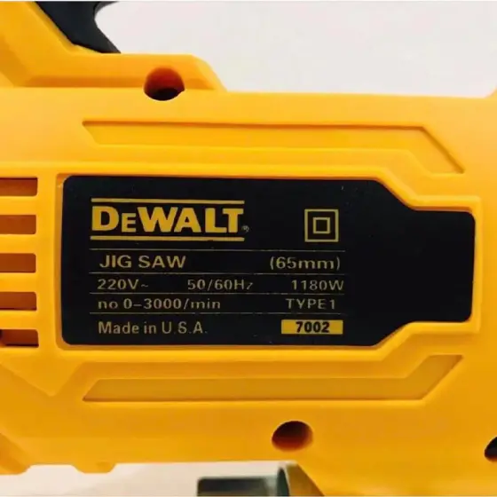 ‎عمود بر لیزردار دیوالت مدل 7002