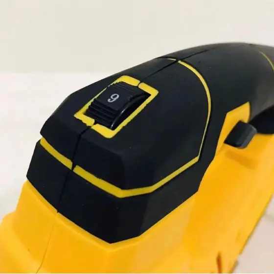 ‎عمود بر لیزردار دیوالت مدل 7002