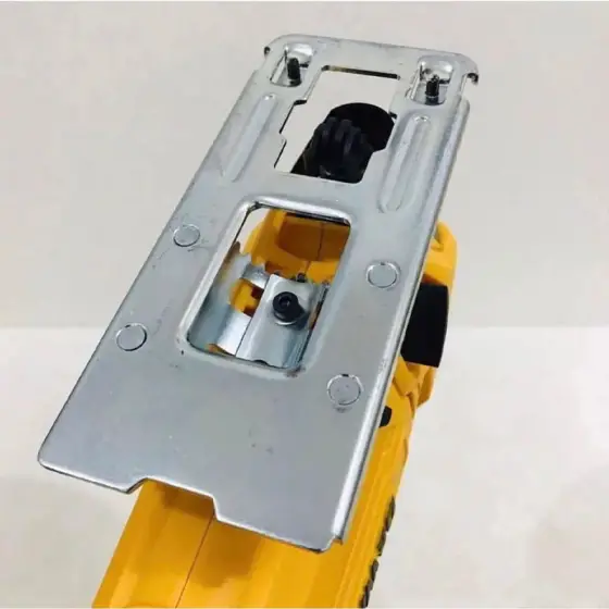 ‎عمود بر لیزردار دیوالت مدل 7002