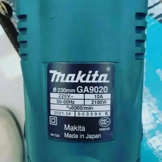 ‎سنگ فرز بزرگ ماکیتا مدل  GA9020
