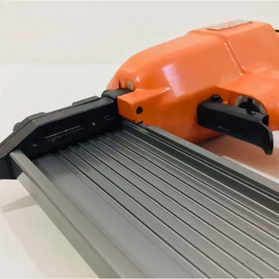 میخکوب بادی زوبر مدل K10683