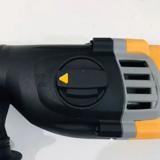 دریل سه کاره دیوالت D25143